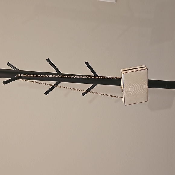 Y2k BCBGMAXARIA | Off White Snake Skin Crossbody Clutch - Picture 6 of 9